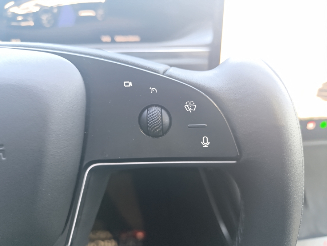 Tesla Model S — 22