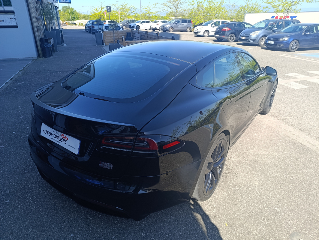 Tesla Model S — 8
