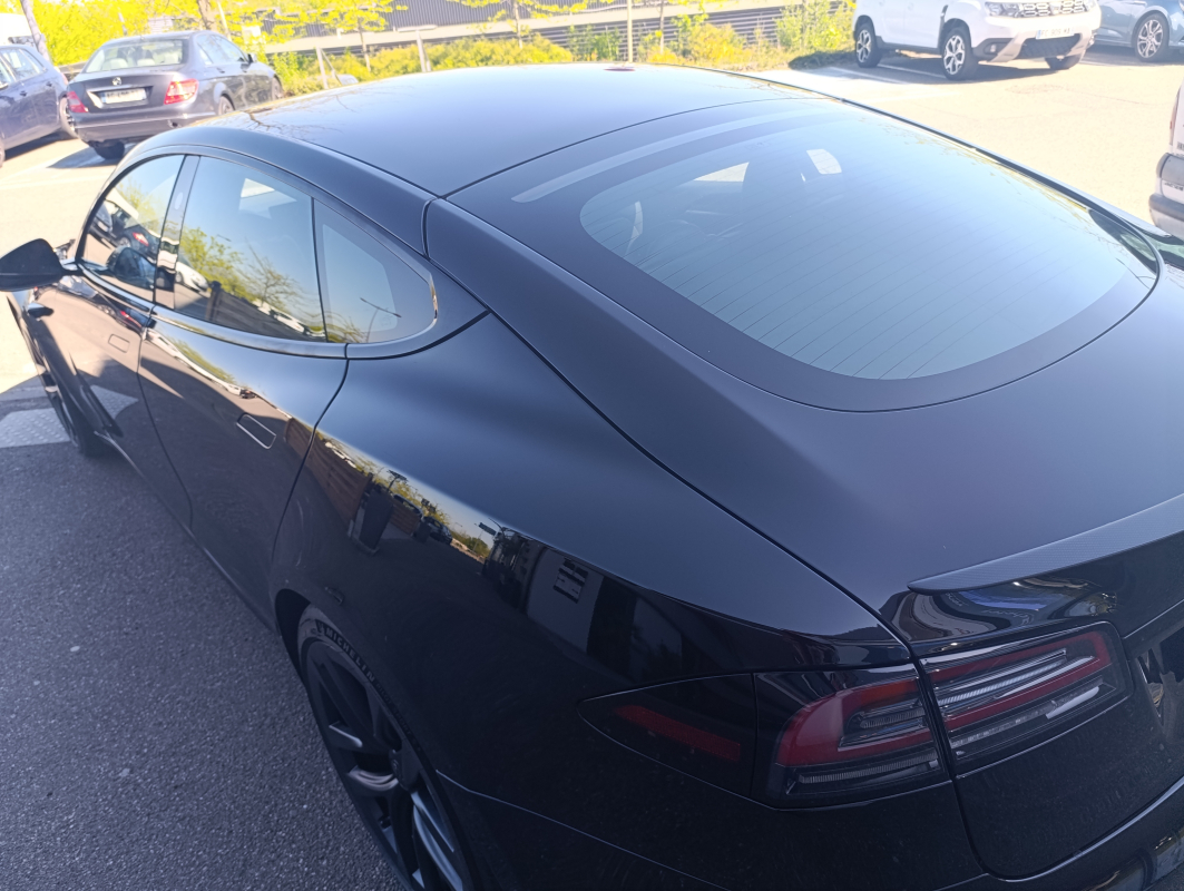Tesla Model S — 28