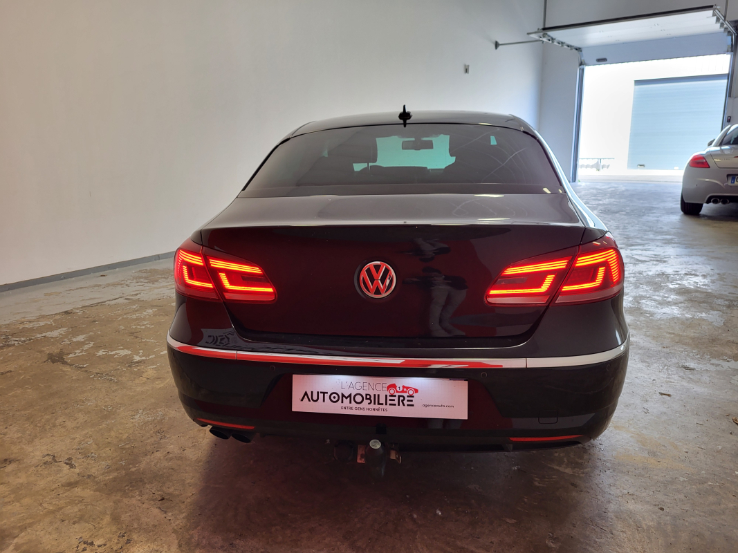Volkswagen Passat CC — 6