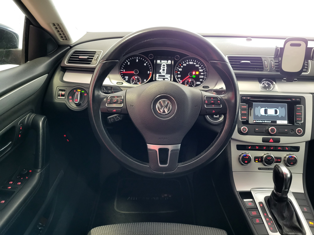 Volkswagen Passat CC — 15