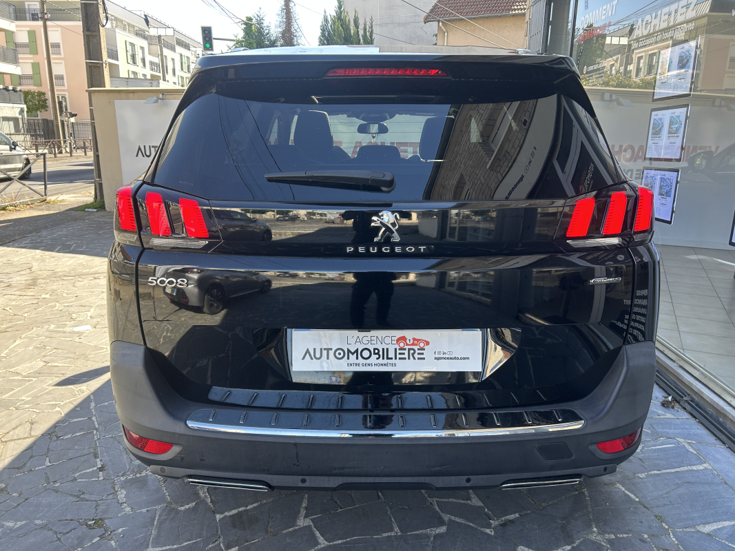 Peugeot 5008 — 4