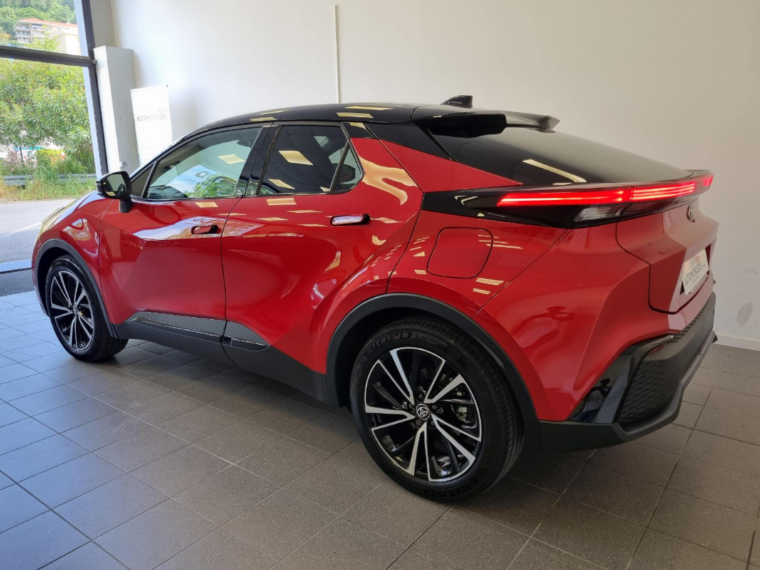 Toyota C-HR — 4