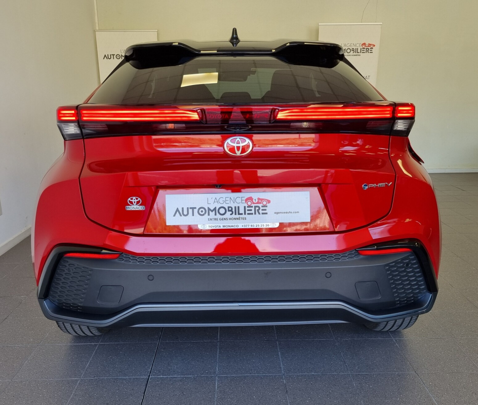 Toyota C-HR — 5