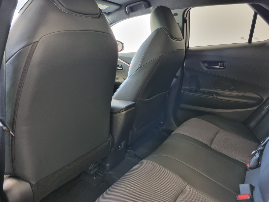 Toyota C-HR — 13