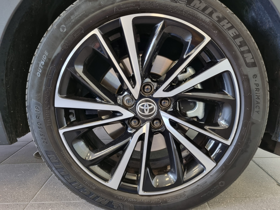 Toyota C-HR — 36