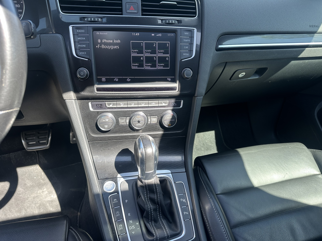 Volkswagen Golf — 19