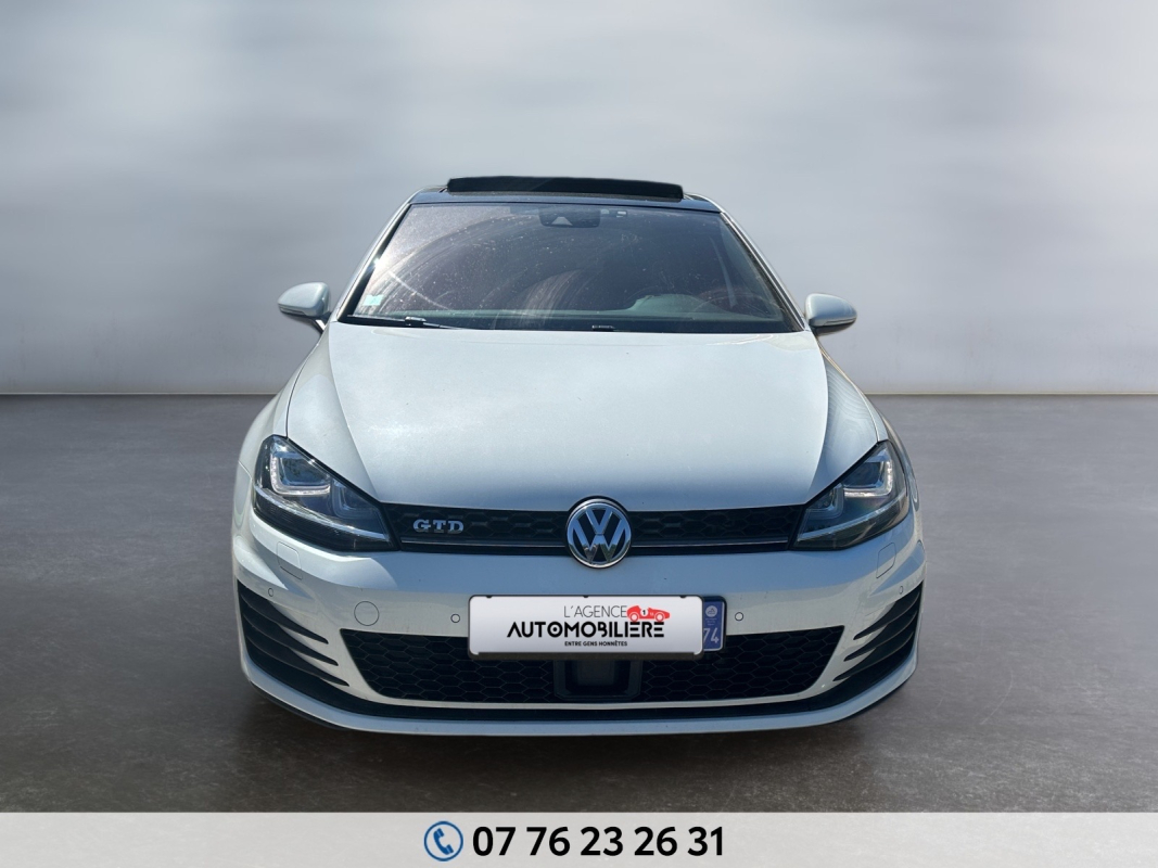 Volkswagen Golf — 8