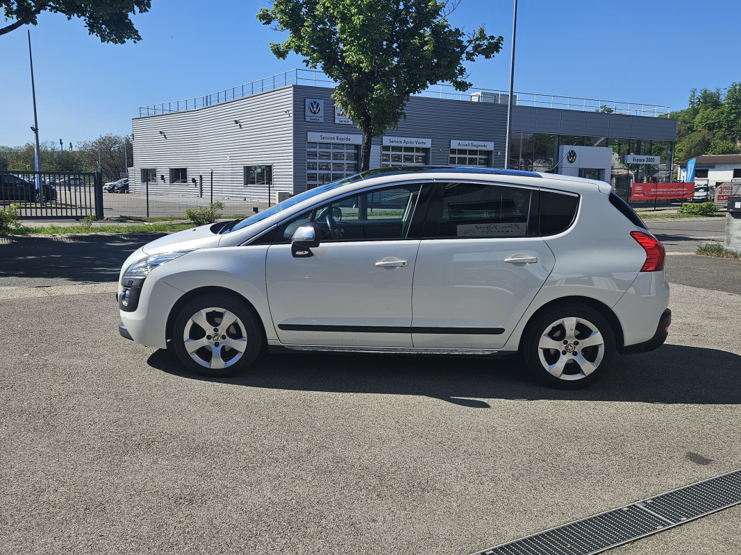 Peugeot 3008 — 6
