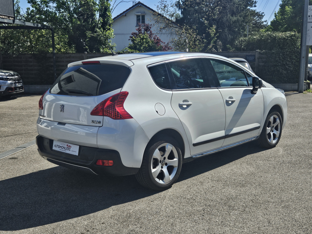 Peugeot 3008 — 11