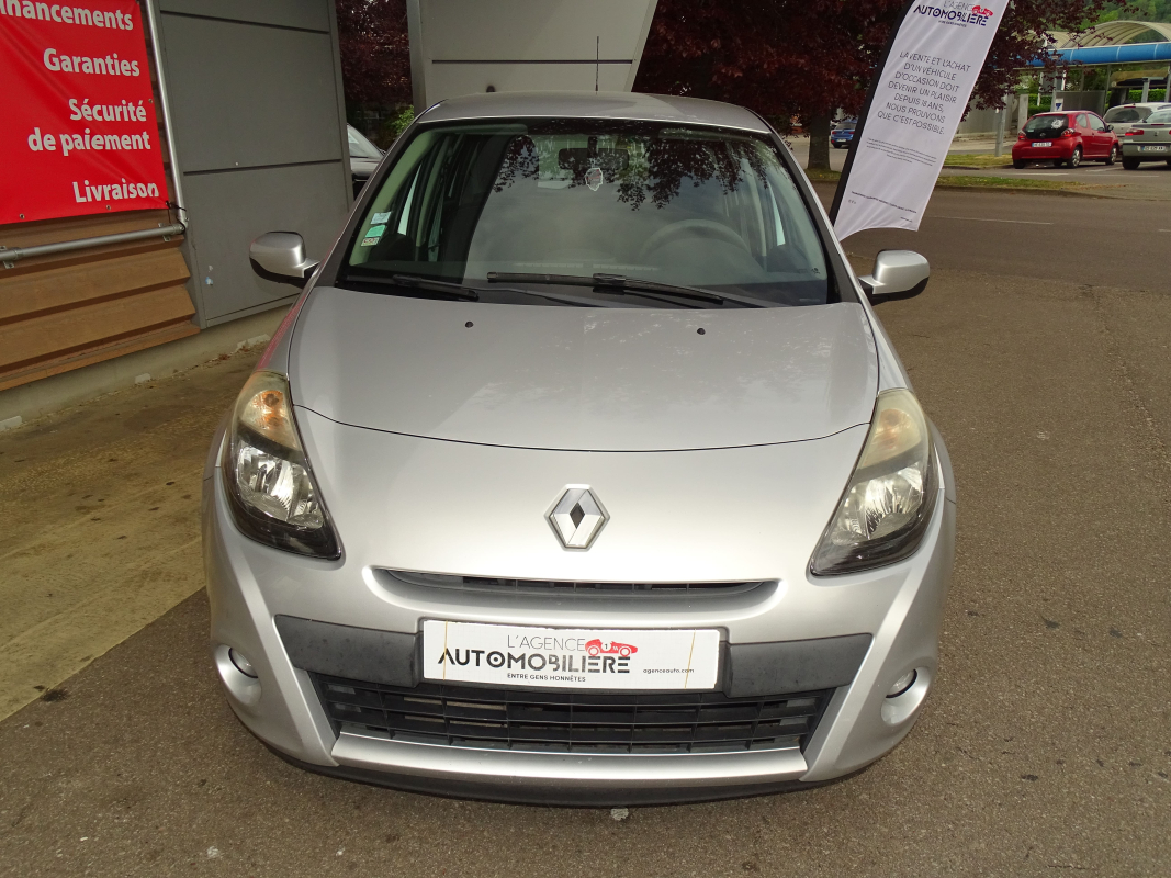 Renault Clio — 2