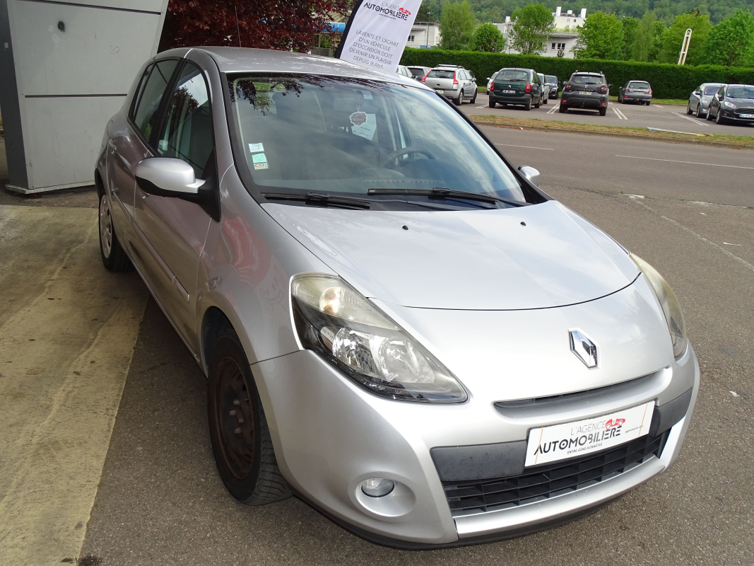 Renault Clio — 4
