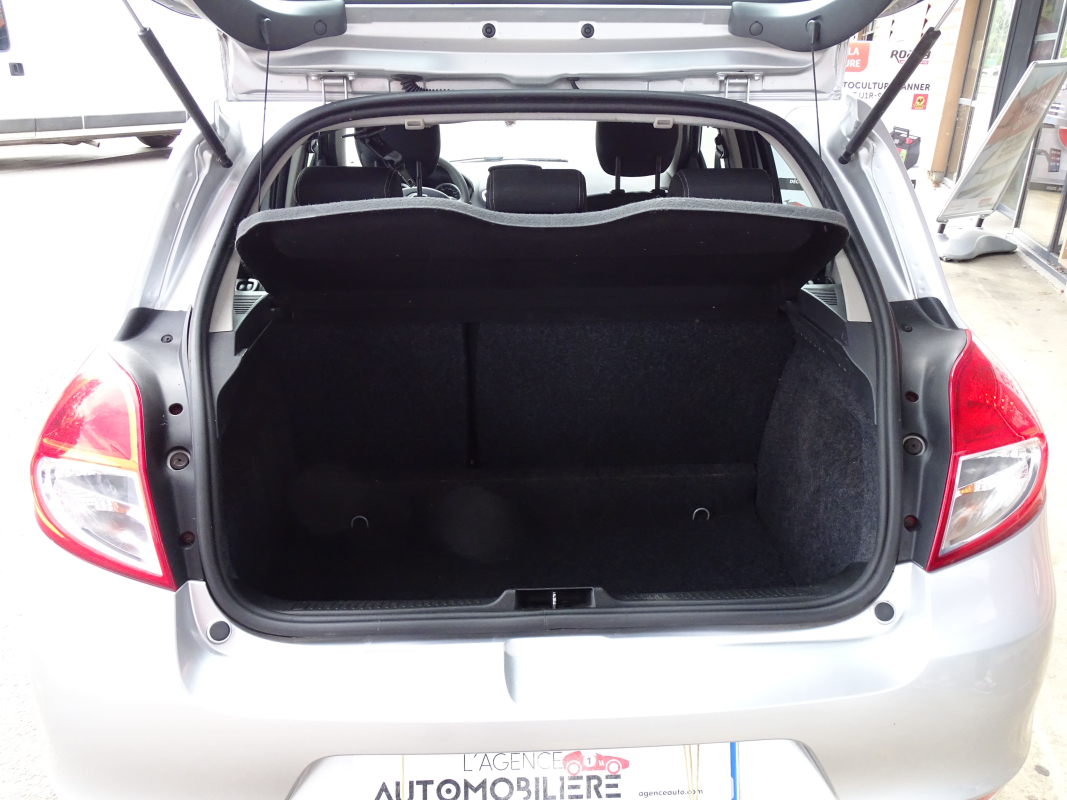 Renault Clio — 20