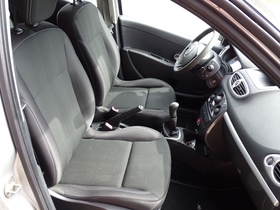 Renault Clio — 35