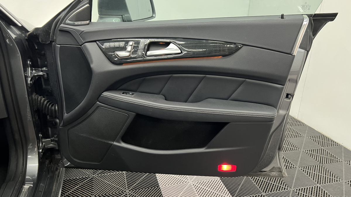 Mercedes Classe CLS — 12