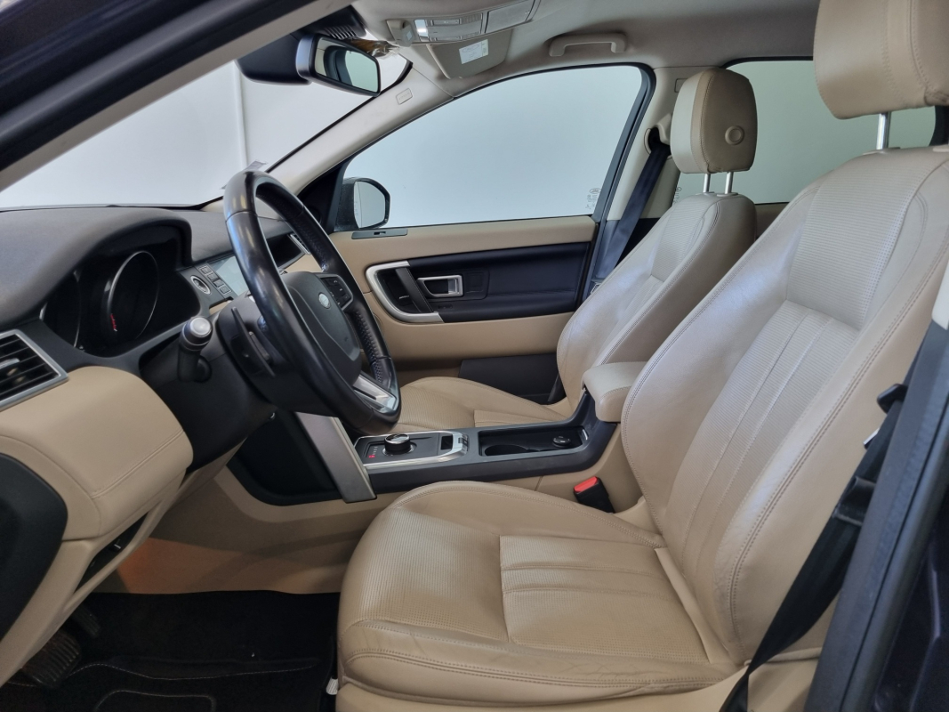 Land Rover Discovery — 11
