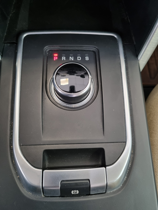 Land Rover Discovery — 29