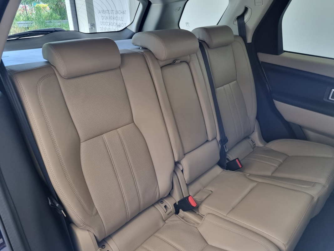 Land Rover Discovery — 17