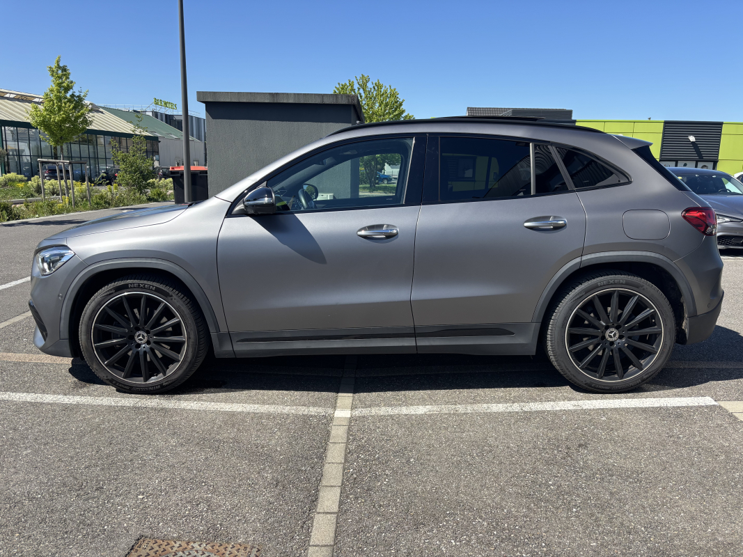Mercedes GLA — 4