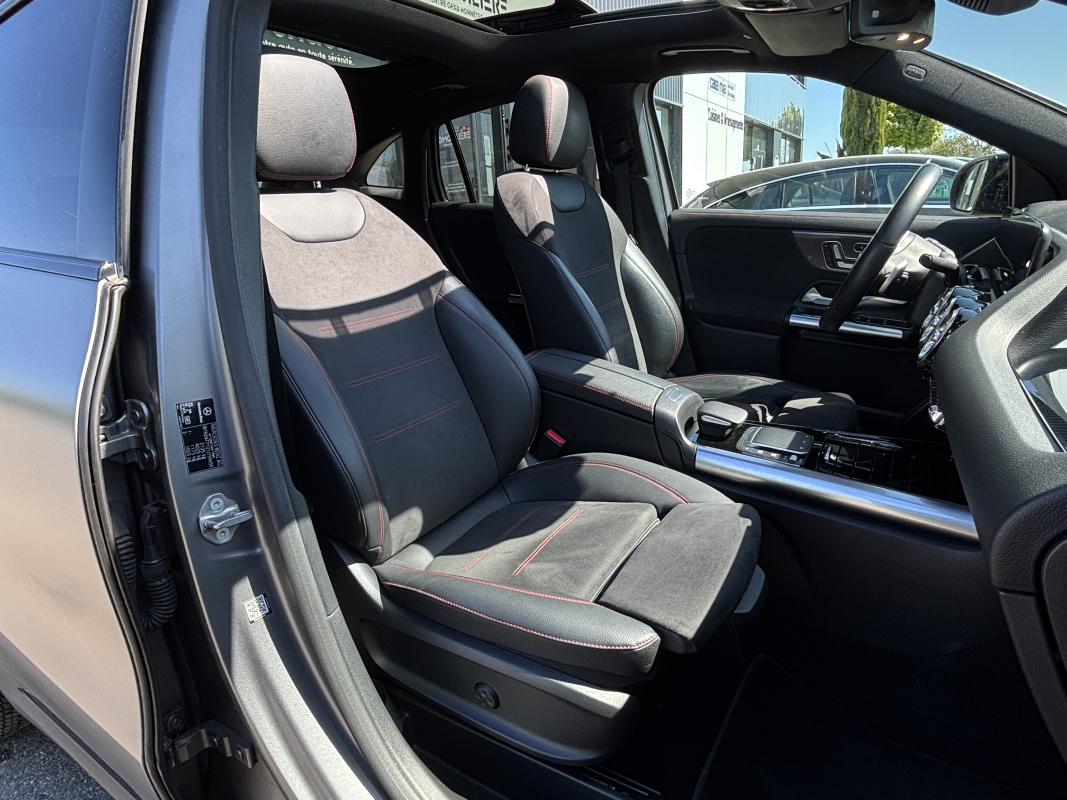 Mercedes GLA — 11