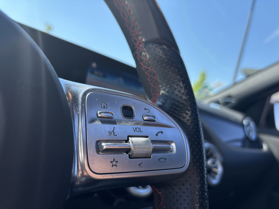 Mercedes GLA — 21