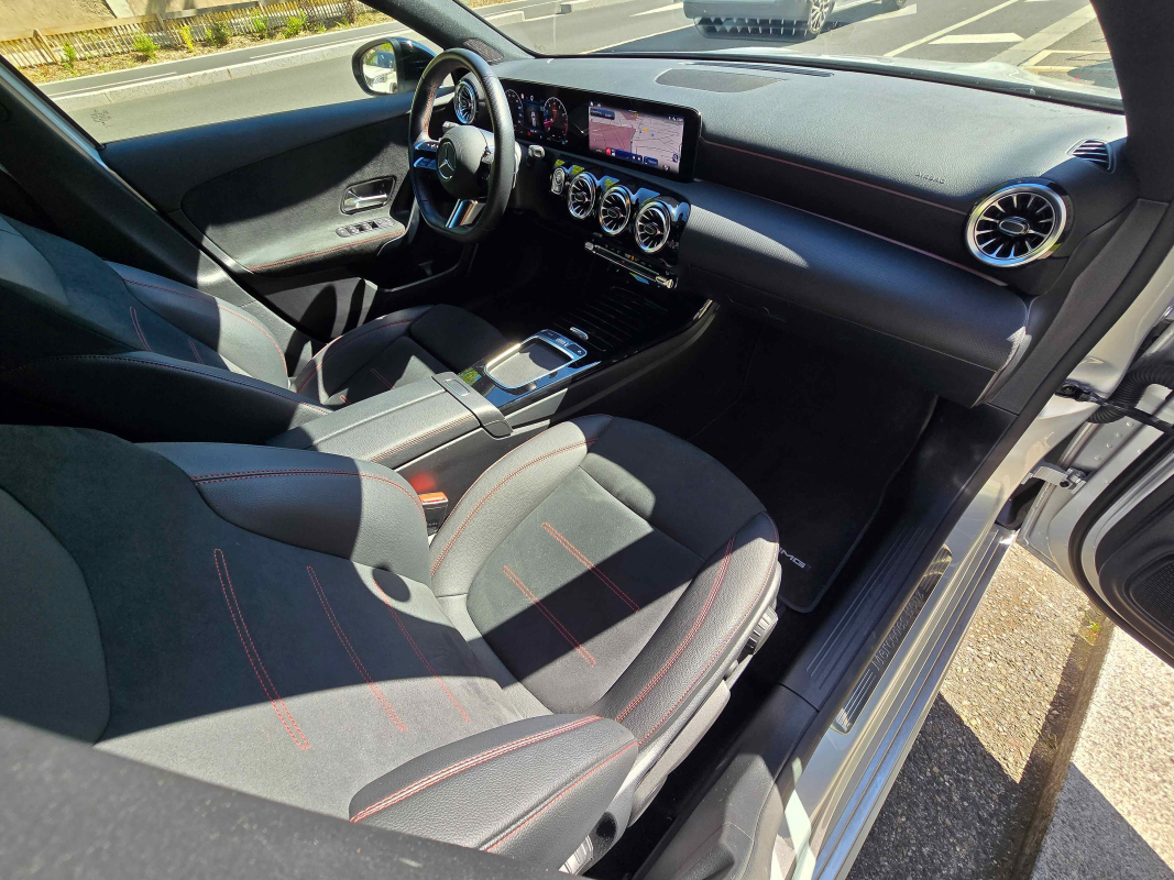 Mercedes Classe A — 17