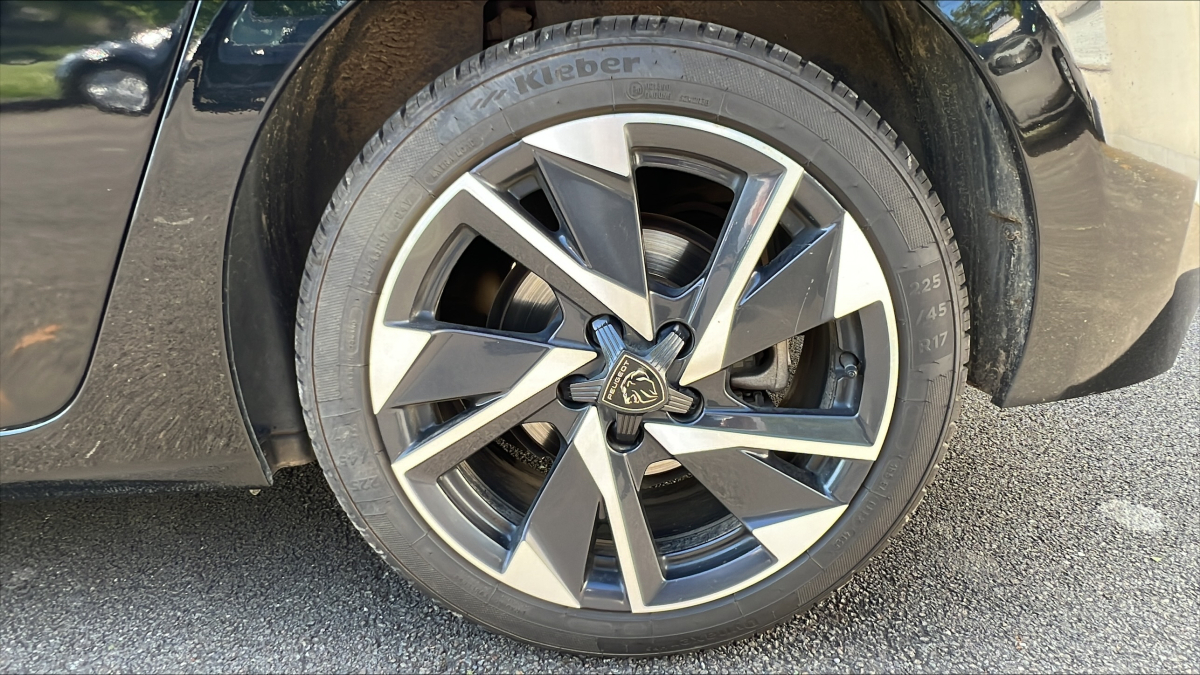 Peugeot 308 — 37
