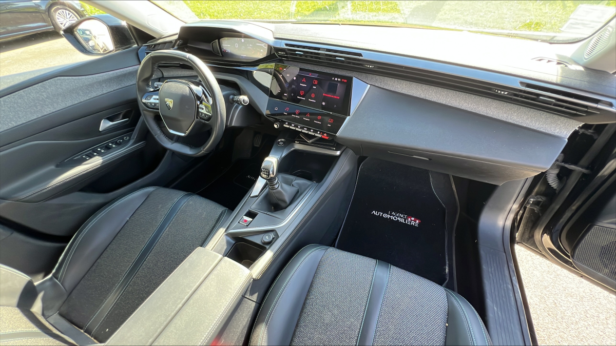 Peugeot 308 — 20