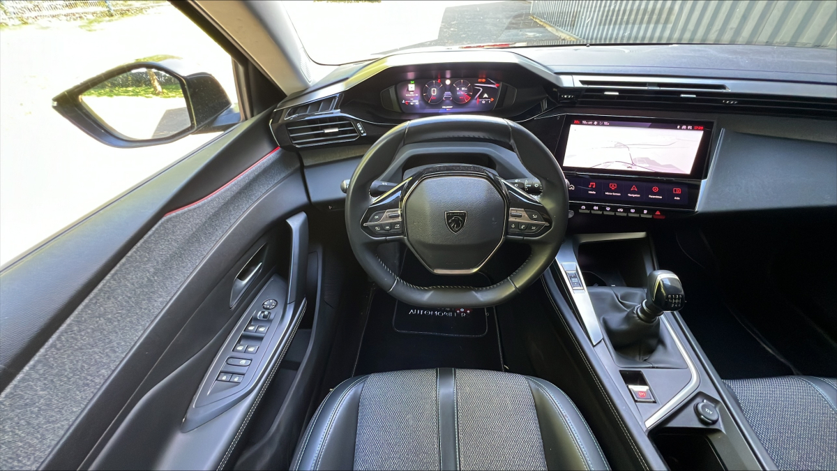 Peugeot 308 — 26