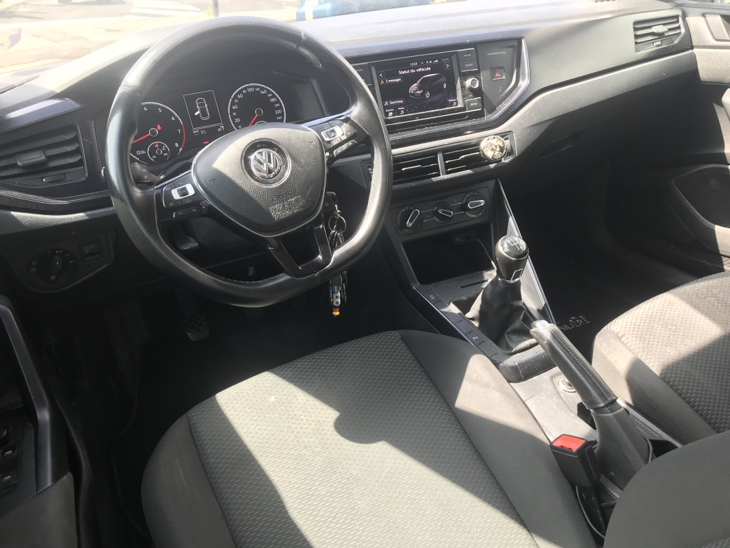 Volkswagen Polo — 25