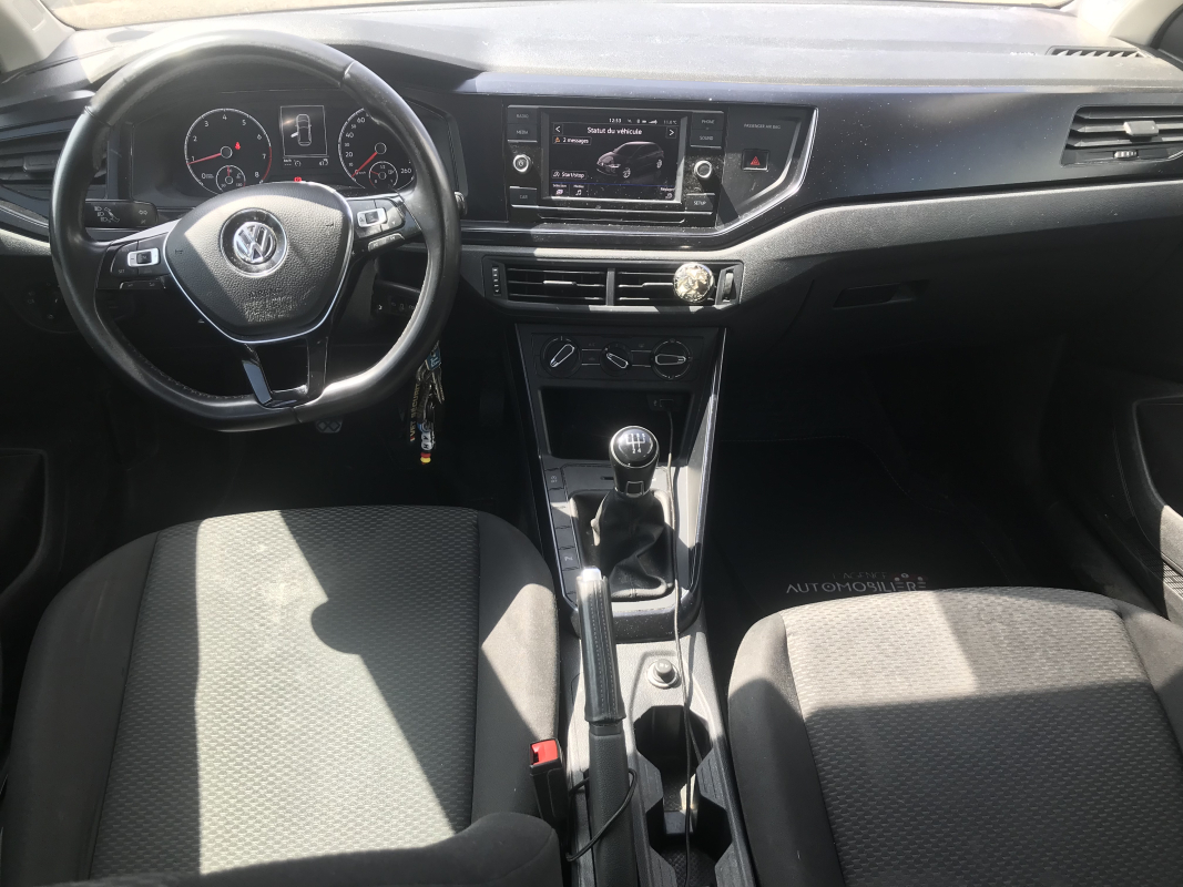 Volkswagen Polo — 12
