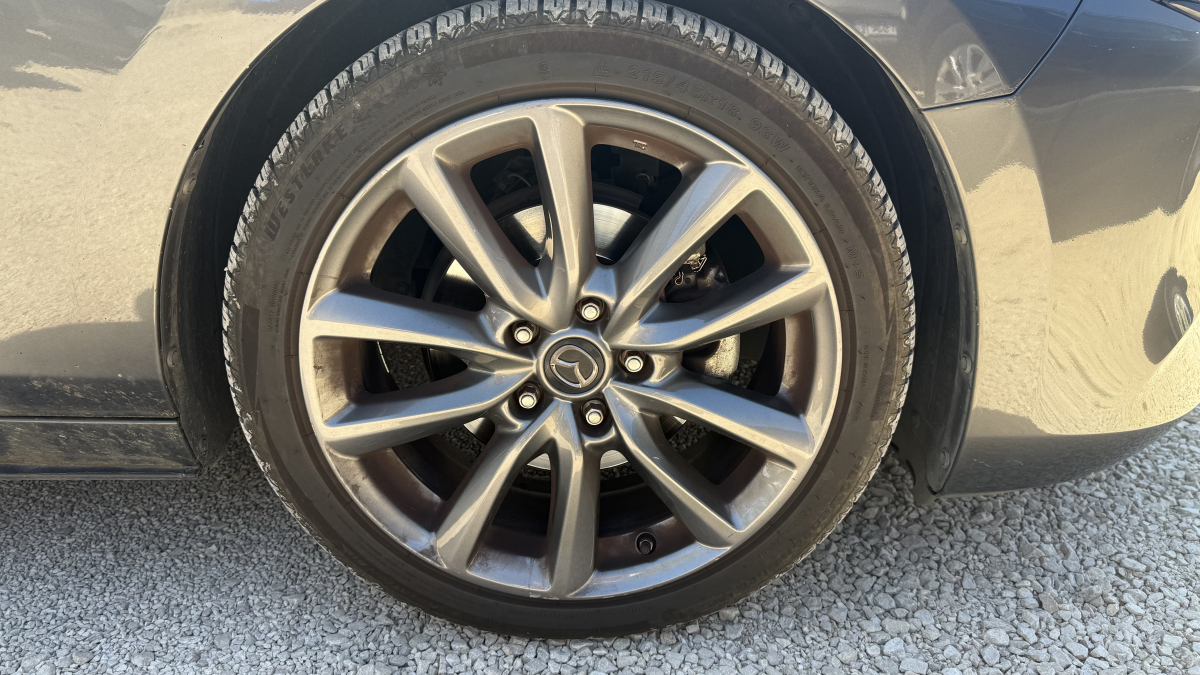Mazda Mazda 3 — 26
