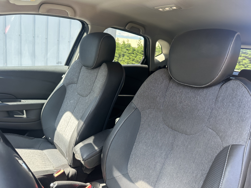 Renault Captur — 16