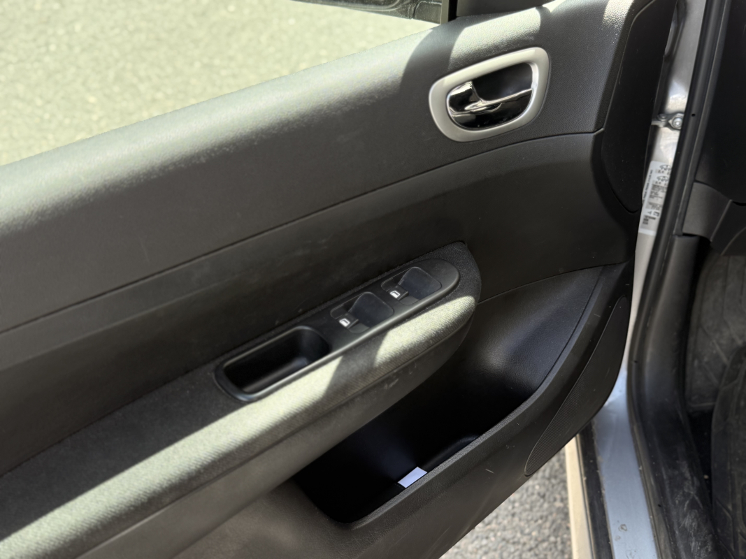 Peugeot 307 — 8