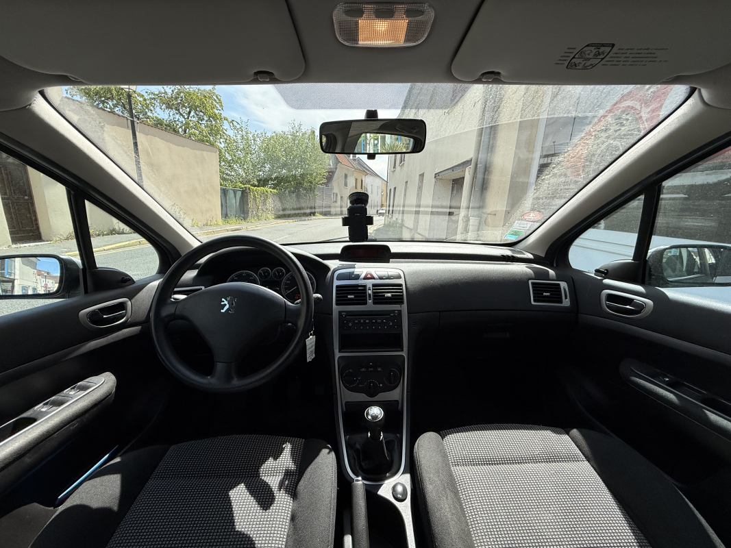 Peugeot 307 — 14