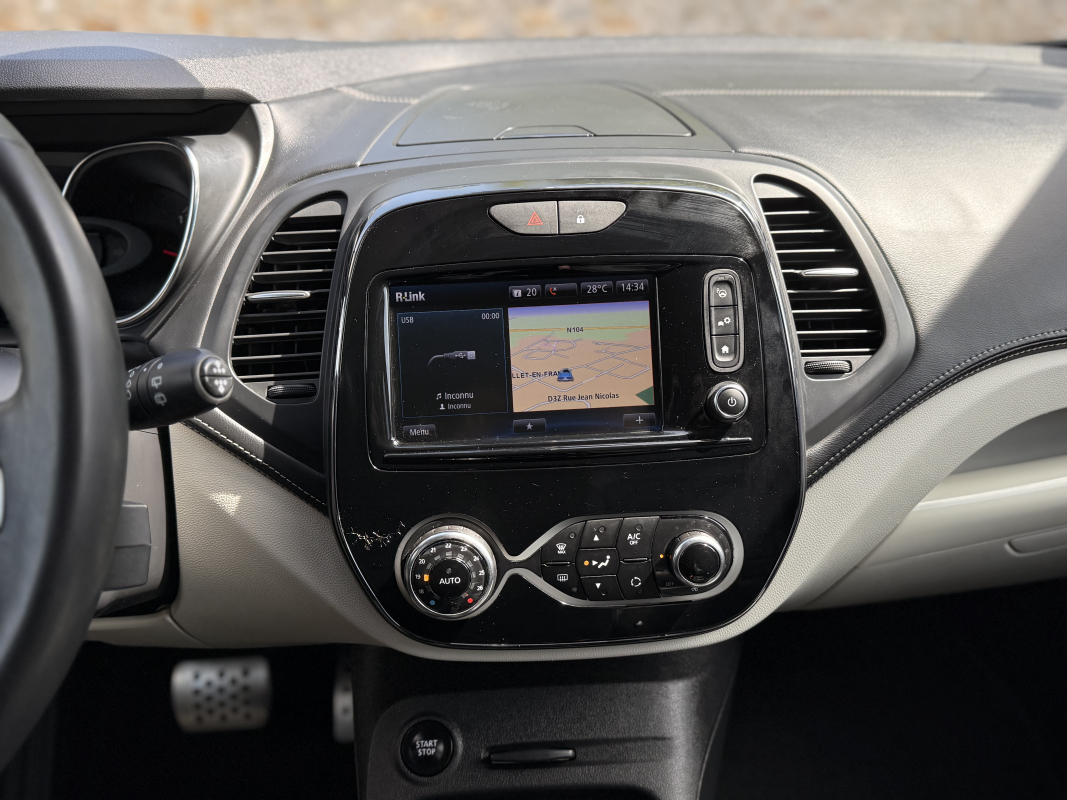 Renault Captur — 16