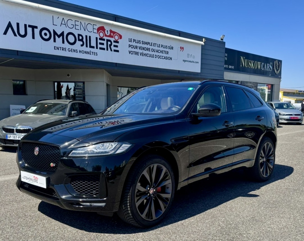 Jaguar F-Pace