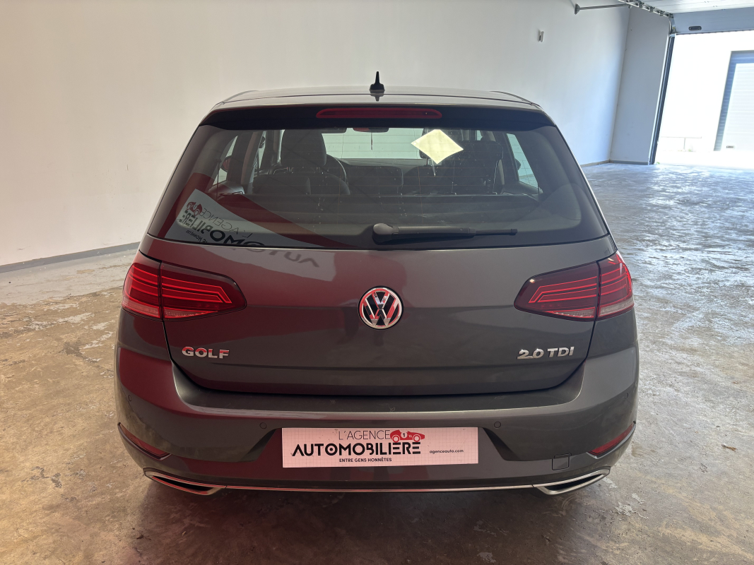 Volkswagen Golf — 6