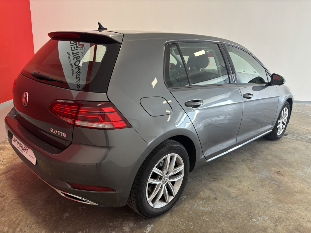 Volkswagen Golf — 7