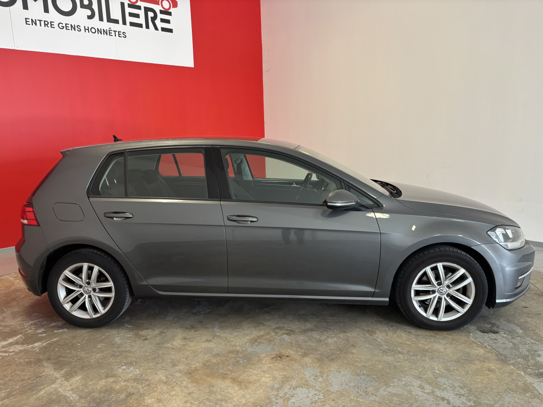 Volkswagen Golf — 8