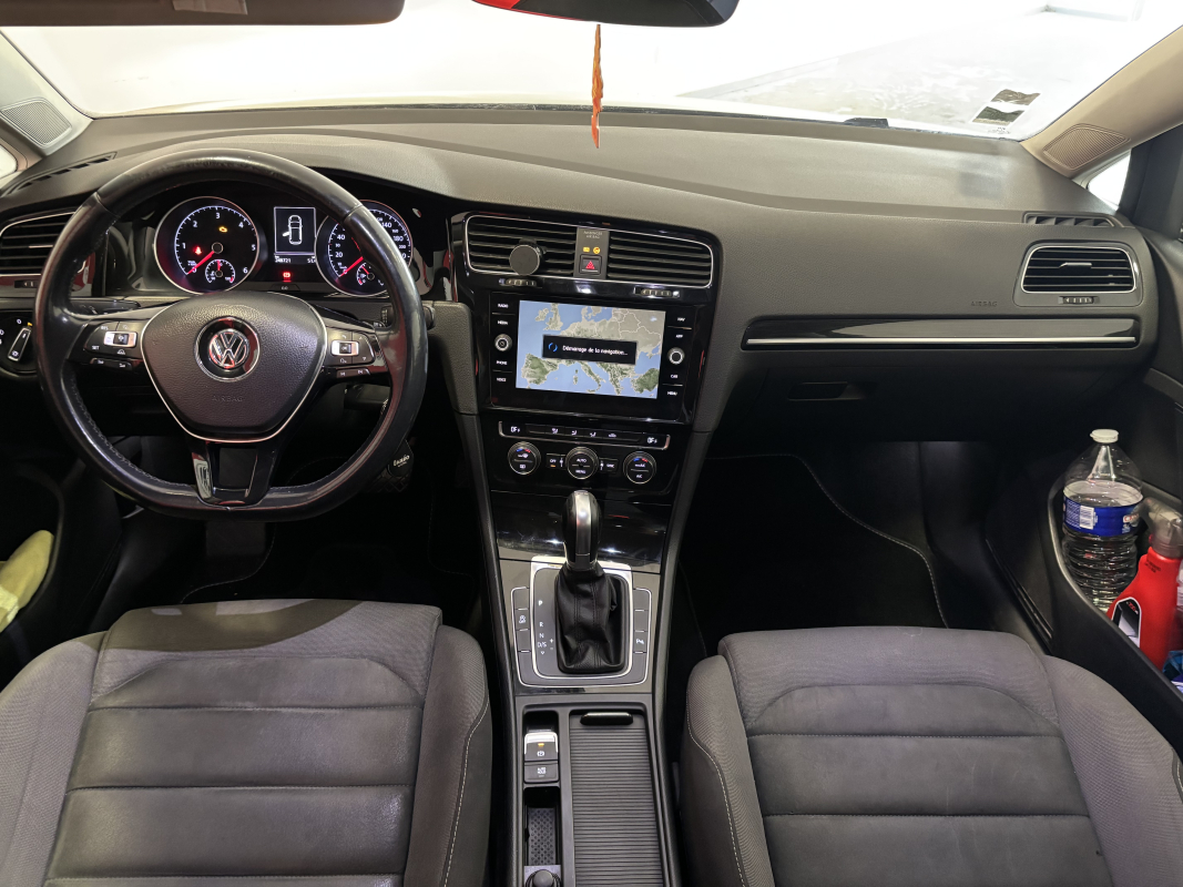 Volkswagen Golf — 10