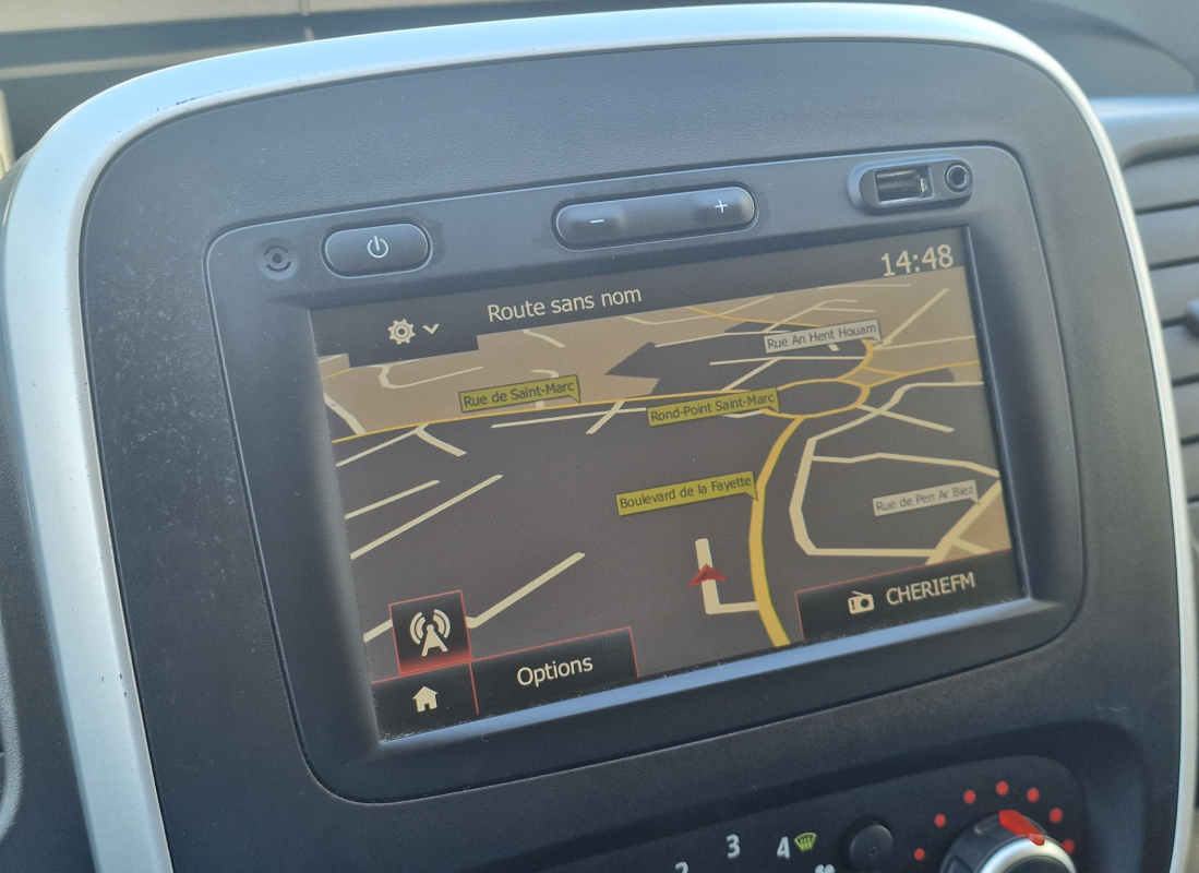 Renault Trafic — 15