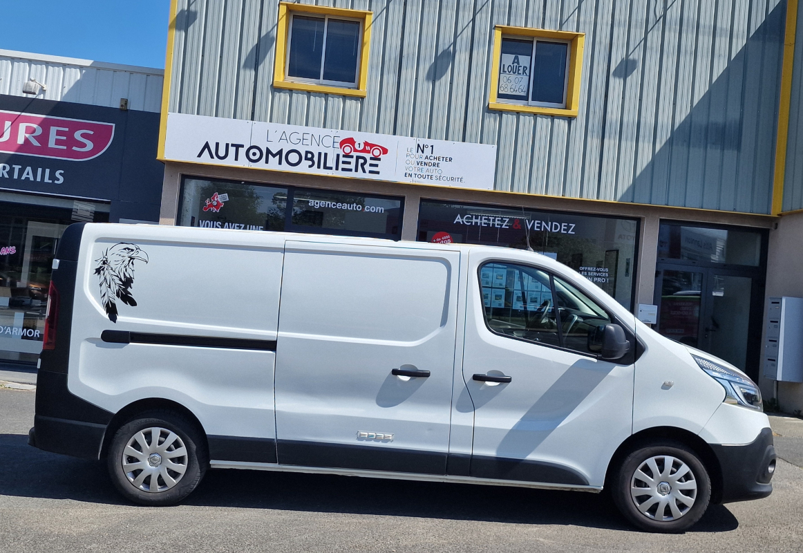 Renault Trafic — 5