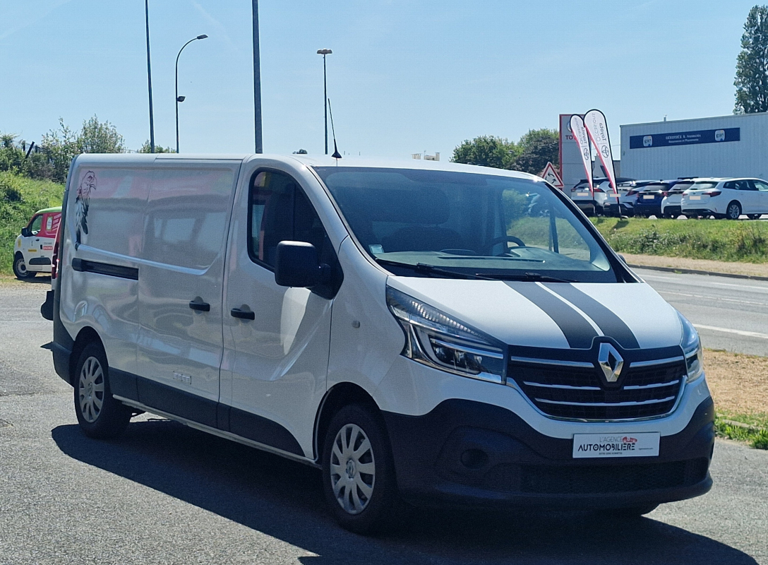 Renault Trafic — 4