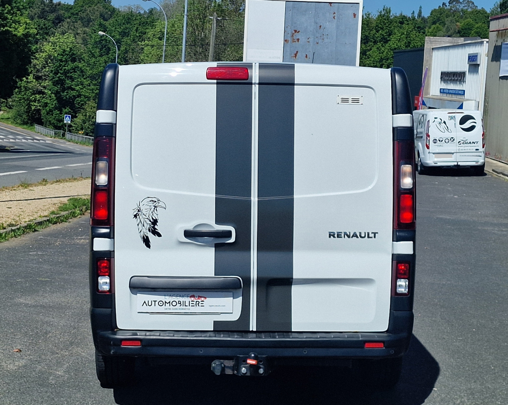 Renault Trafic — 28