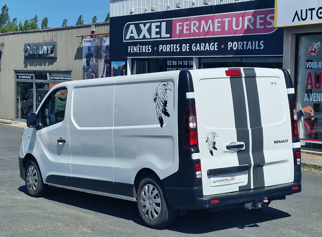 Renault Trafic — 9