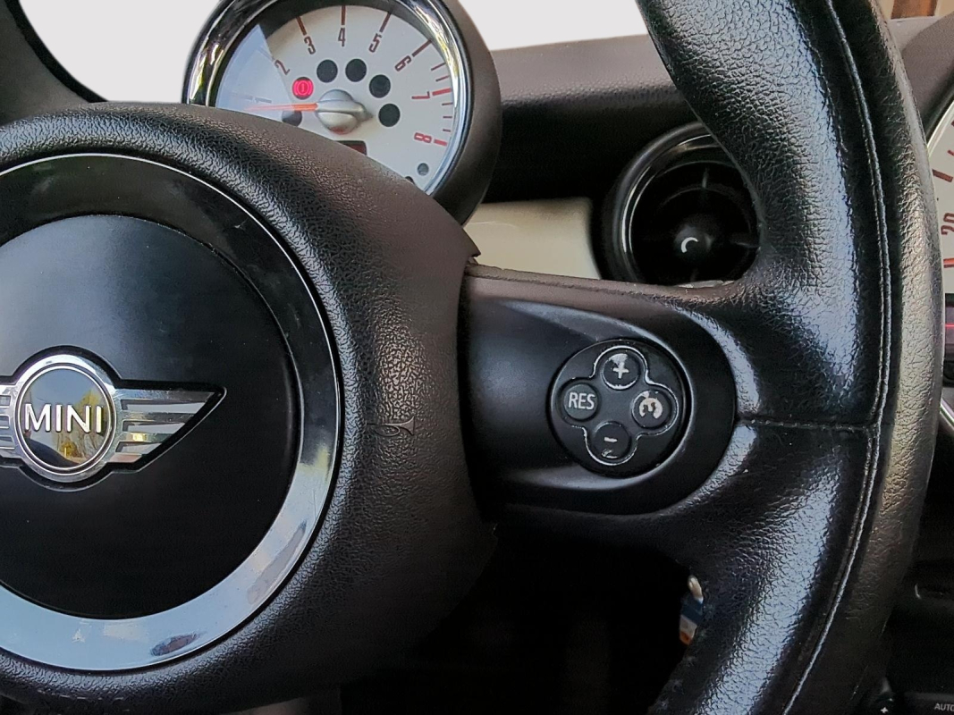 Mini Cooper — 16