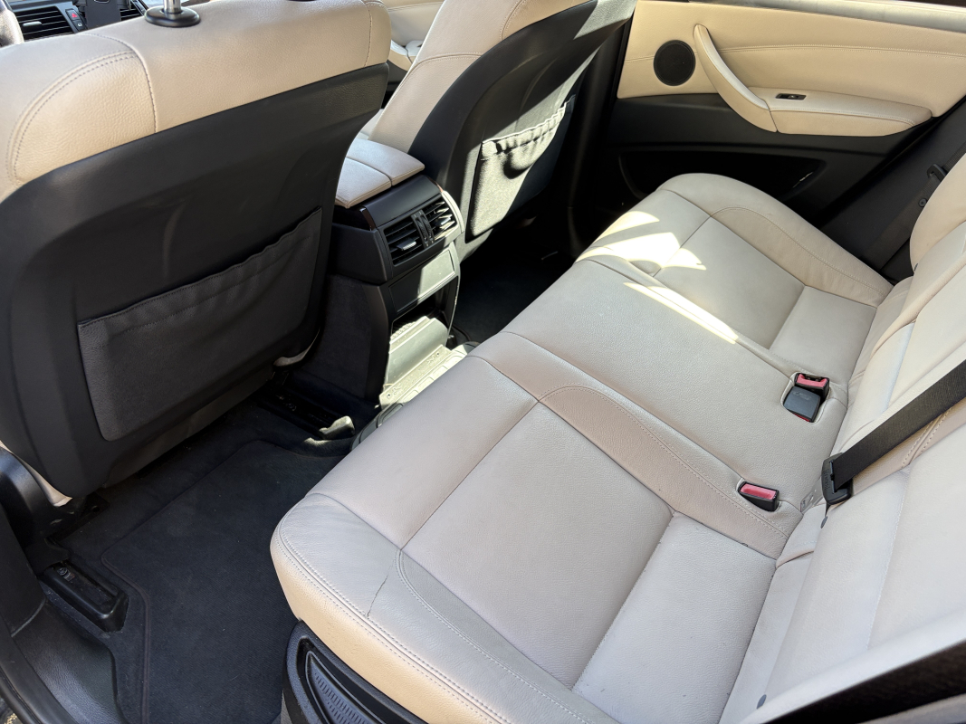 Bmw X6 — 15