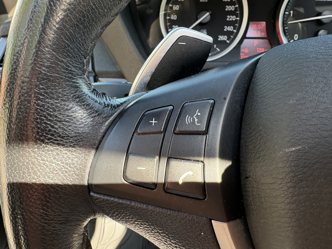 Bmw X6 — 21