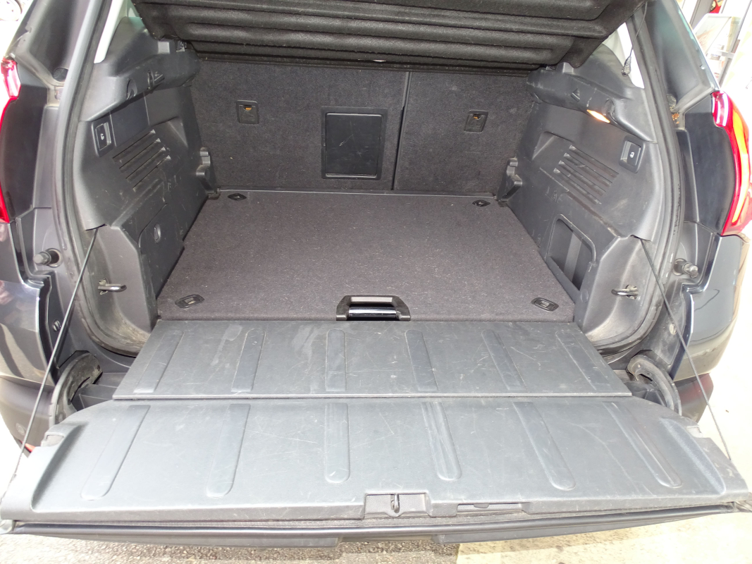 Peugeot 3008 — 23